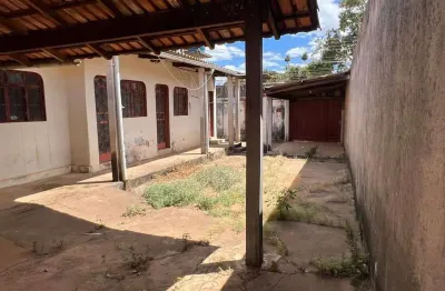 Excelente oportunidade em sobradinho, casa em lote vazado com 350 m² de terreno