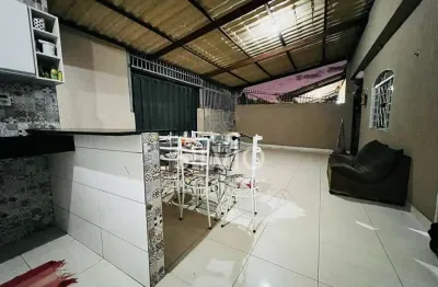Oportunidade, casa com 4 quartos na qd 17 em sobradinho a venda