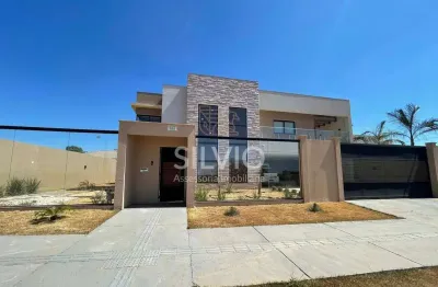 Casa ampla e moderna no jardim botânico – 4 suítes, piscina privativa e muito conforto!