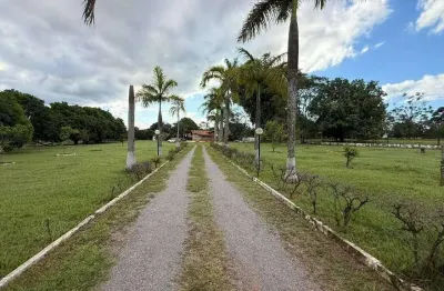 Chacara a venda no lago oeste com duas casas e area de lazer completa