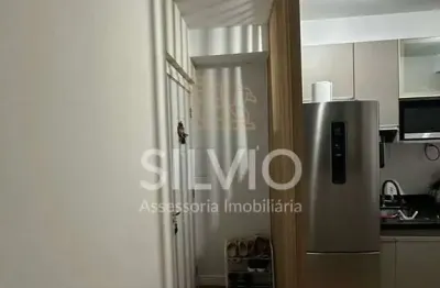 Apartamento de 2 quartos com 1 suíte, reformado, no res. ilha azul - qr 303 samambaia sul
