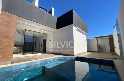 Casa nova em condomínio fechado, com 3 suítes e lazer, arniqueira