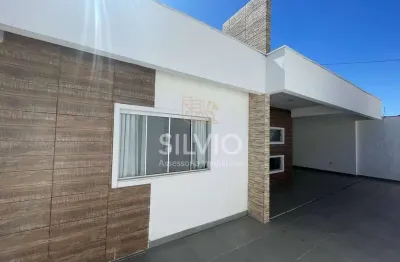 Casa em arniqueiras seu novo lar – conforto, localização perfeita com 2 suítes