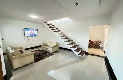 Linda casa nova à venda em vicente pires – condomínio fechado