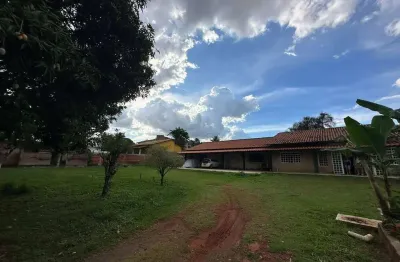 Casa/lote na quadra 4 do park way em condomínio fechado e privativo.