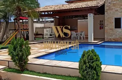 Condomínio villaggio do eusébio - casa duplex com 123m2 no eusebio/ce. 4 quartos sendo (1 suíte e 1 reversível) moveis projetados em todos os comodos, com 2 vagas e condomínio com lazer.