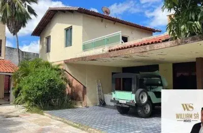 Casa com 990m2 no bairro papicu. 2 lotes de terreno com 2 casas,vaga para 12 carros. ótima localização. fortaleza/ce