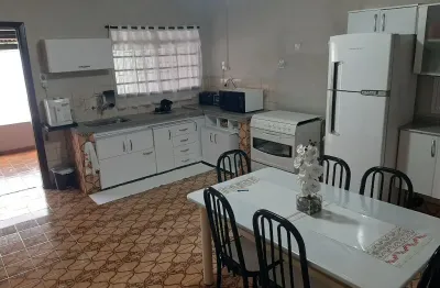 Casa com 3 quartos à venda no Umuarama, Uberlândia 