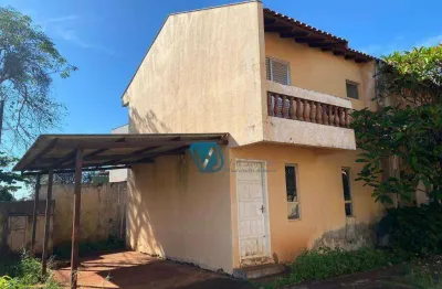 Casa com 3 dormitórios à venda, próximo ao hu , 60 m² por r$ 190.000 - jardim guararapes - londrina/pr