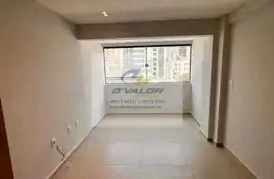 Vendo apartamento com 100m², 3 quartos s/ 1 suíte + dce, sala p/2 ambientes e 1 vaga