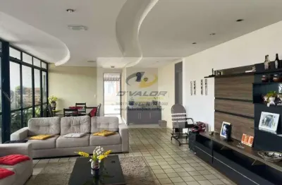 Vendo apartamento com 347,69m², 4 quartos s/ 3 suítes + dce, sala ampla e 3 vagas