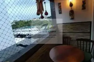 Vendo apartamento com 86m², 03 quartos (sendo 01 suíte), 01 vaga de garagem