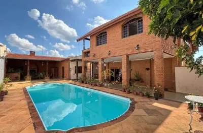 Casa com 4 dormitórios para alugar, 226 m² por r$ 7.520,00/mês - jardim morumbi - campinas/sp