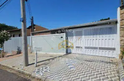 Maravilhosa casa pra alugar com edícula, churrasqueira e piscina  no campos elíseos.