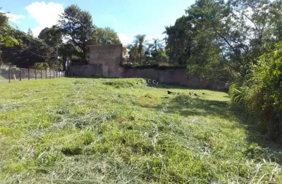 Terreno / área / lote com 4.620m² de área total, com excelente topografia, ideal para vários tipos de projetos.