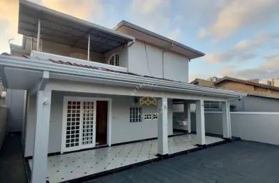 Casa com 4 dormitórios, 267 m² - venda por r$ 1.300,00 ou aluguel por r$ 7.747,00/mês - jardim guanabara - campinas/sp