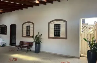 Casa com 3 quartos à venda na Rua Dulvina Gradin Fichelli, 1, Vila Monte Alegre, Paulínia