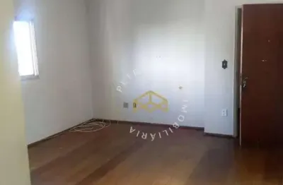 Apartamento na região central de campinas-sp, em local tranquilo.