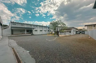 Galpão comercial com entreposto frigorífico/ estrutura completa para negócios e logística