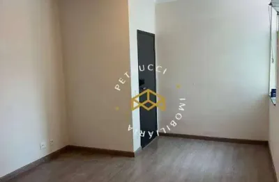 Apartamento reformado no coração de campinas  edifício versalles