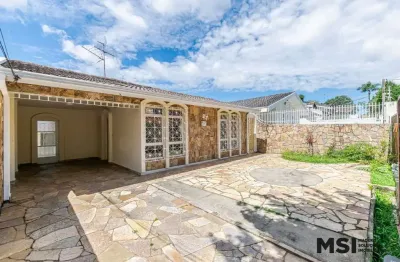 Casa com 3 quartos para alugar na Rua Nicanor Rivas, 287, Santa Felicidade, Curitiba por R$ 5.500