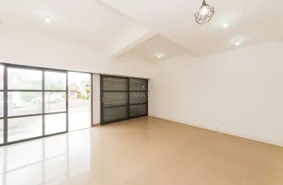 Sala comercial para alugar na rua arnaldo thá, 1174, fazendinha, curitiba por r$ 1.250