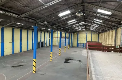Ponto comercial para alugar na rua professor leônidas ferreira da costa, 161, parolin, curitiba por r$ 30.000