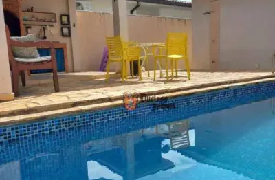 Casa com 3 dormitórios à venda, 209 m² por R$ 799.000,00 - Jardim Europa - Bragança Paulista/SP