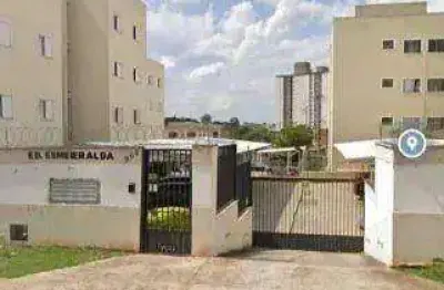 Apartamento com 02 dormitórios a venda no edifício esmeralda em sorocaba/sp