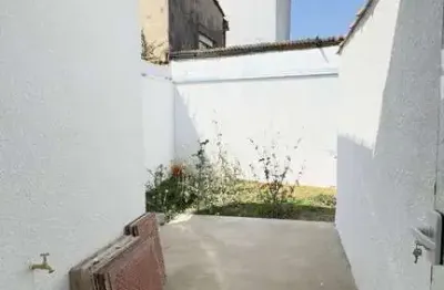 Casa com 2 quartos à venda na Rua Vicente Gambacorta, 11, Vila Helena, Sorocaba