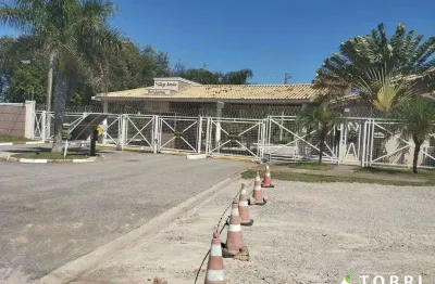 Casa á venda no condomínio village amato em sorocaba