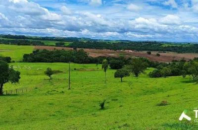 Chácara / sítio com 2 quartos à venda na Rua Maria Do Bom Sucesso De Proença Moraes, 435, Jardim Marabá, Itapetininga