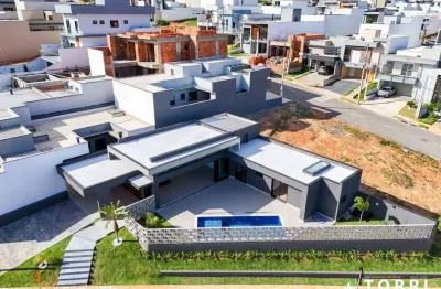 Casa com 3 Quartos 1 Suíte com Closet à venda - Condomínio Helena Maria - Sorocaba/SP