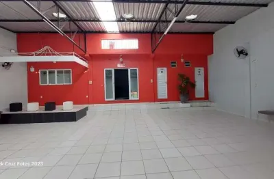 Barracão / Galpão / Depósito com 3 salas para alugar na Rua Cecília Bernardo Cabral, Compensa, Manaus, 600 m2 por R$ 5.000