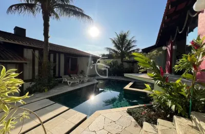 Casa com 4 quartos à venda no Saguaçu, Joinville 