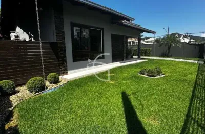 Casa com 4 quartos à venda no Saguaçu, Joinville 