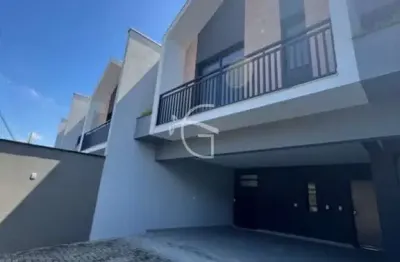 Casa com 3 quartos à venda no saguaçu, joinville  por r$ 1.600.000