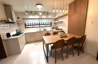 Casa com 4 quartos à venda no Anita Garibaldi, Joinville 