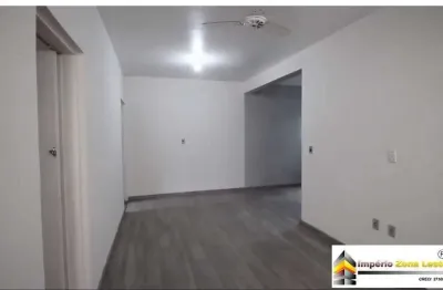 Casa com 3 quartos para alugar na Vila Carmosina, São Paulo 
