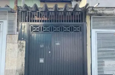 Casa com 2 quartos para alugar na Vila Buenos Aires, São Paulo 