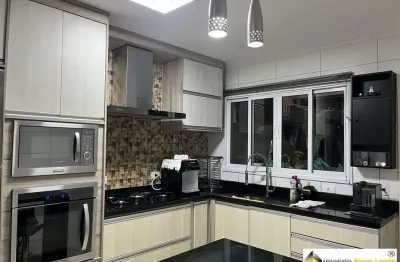 Casa com 3 quartos à venda na Vila Marieta, São Paulo 