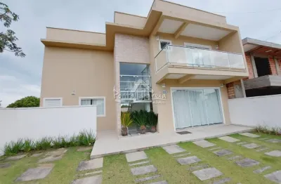 Casa com 3 quartos à venda na Rua Suíça, 172, Atami, Pontal do Paraná