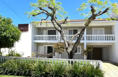 Casa com 2 quartos à venda na Avenida Brasil, 1593, Atami, Pontal do Paraná