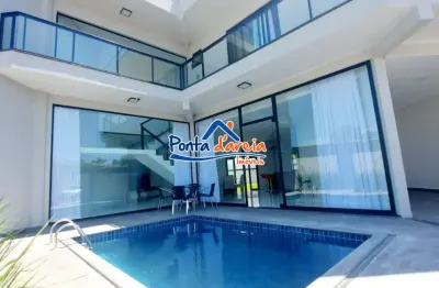 Casa à venda na Rua Suíça, 841, Atami, Pontal do Paraná
