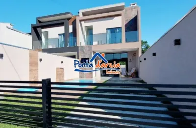 Casa à venda na Rua Portugal, Atami, Pontal do Paraná