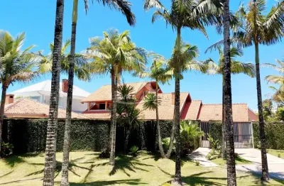 Casa com 3 quartos para alugar na Rua Canadá, 1157, Atami, Pontal do Paraná