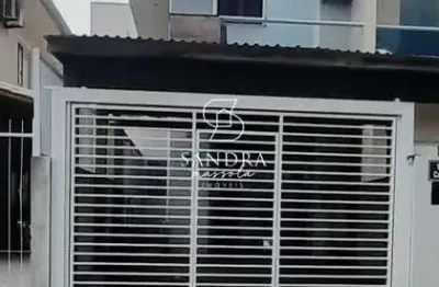 Duplex (sobrado) com 3 suítes em ingleses - florianópolis / sc