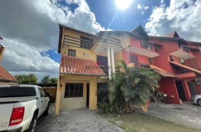 Sobrado em condomínio com 03 dormitórios à venda no bairro niterói.