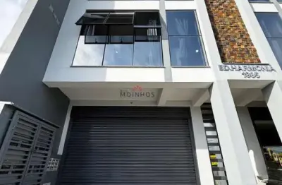 Aluga loja com 100m², 2 vagas de estacionamento, no bairro harmonia em canoas