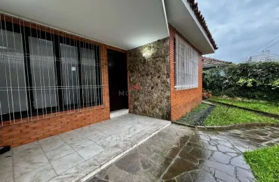 Casa com 3 quartos à venda na Rua Alberto Torres, 65, Centro, Canoas